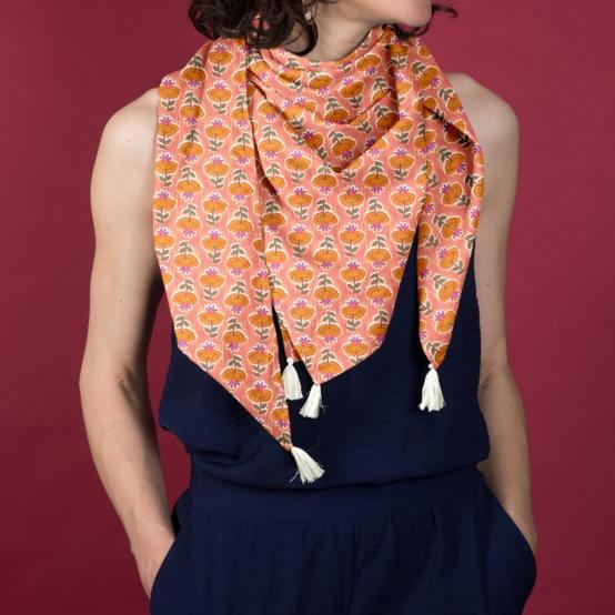 Foulard pompon shanti