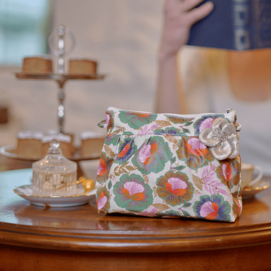 Pochette plissée fleur de thé