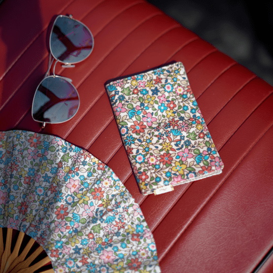 Protège passeport mille et une fleurs