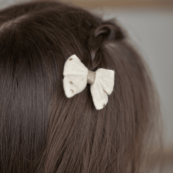 Barrette Mini Noeud Papillon gaze pois or écru
