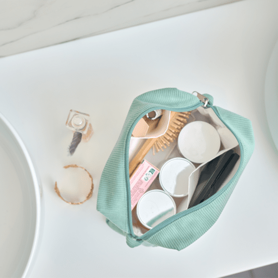 Trousse de toilette rectangle velours côtelé vert lagon