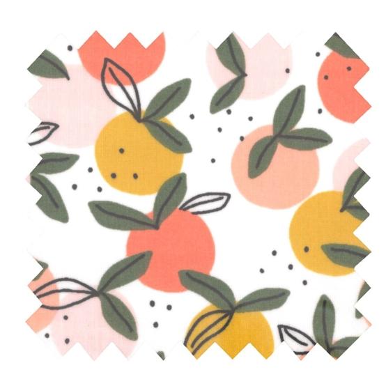 Coupon tissu enduit de 35cm  ex2519 ronde de fruits blanc peche