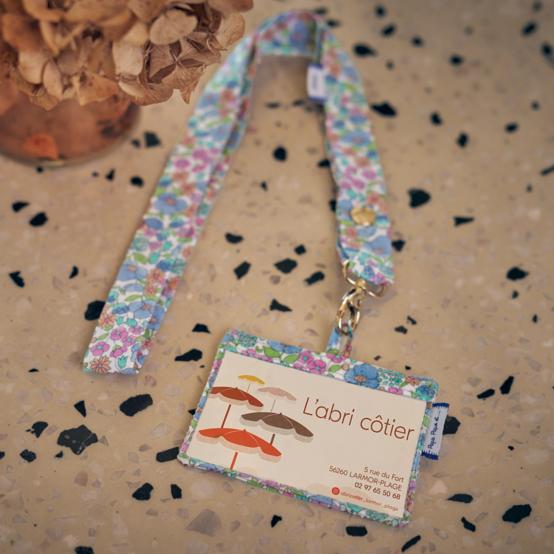 Porte-clés collier pastel fleuri