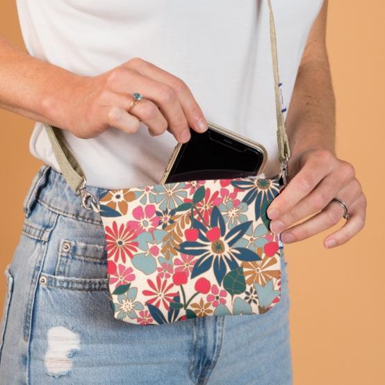 Mini pochette tissu cerise en fleur