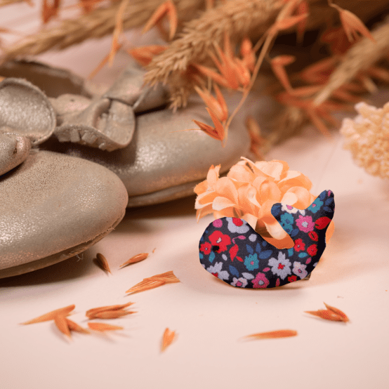 Barrette Baleine romance fleurie