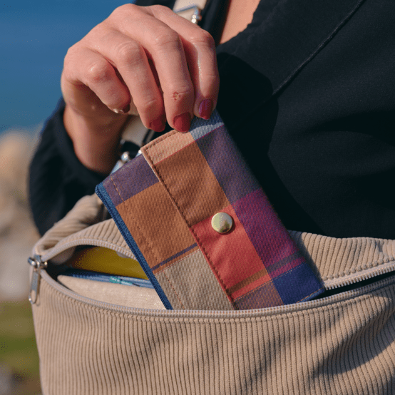 Mini pochette porte-monnaie tartan lurex rubis