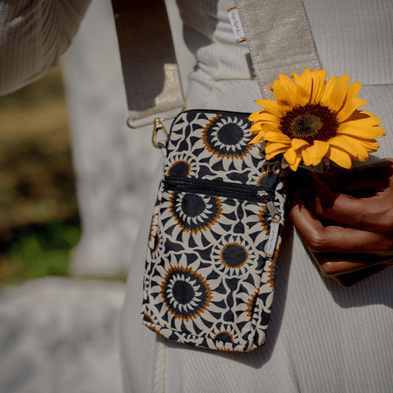 Pochette téléphone matelassée attrape soleil