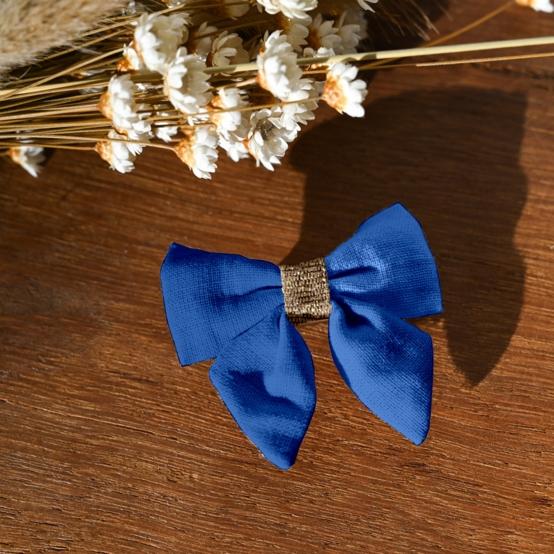 Barrette Mini Noeud Papillon bleu navy