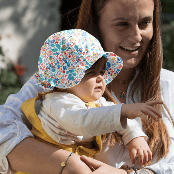 Chapeau soleil charlotte champêtre bleuté