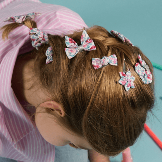 Barrette Mini Noeud Papillon rose grenadine