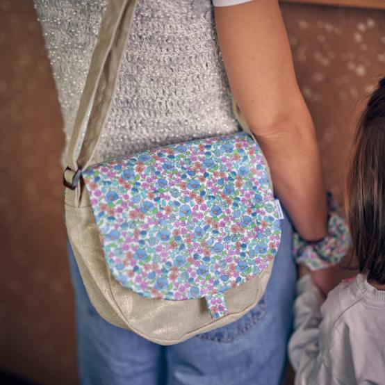 Rabat petite besace pastel fleuri