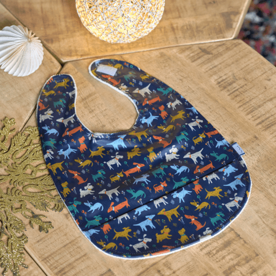 Bavoir tissu plastifié copain canin