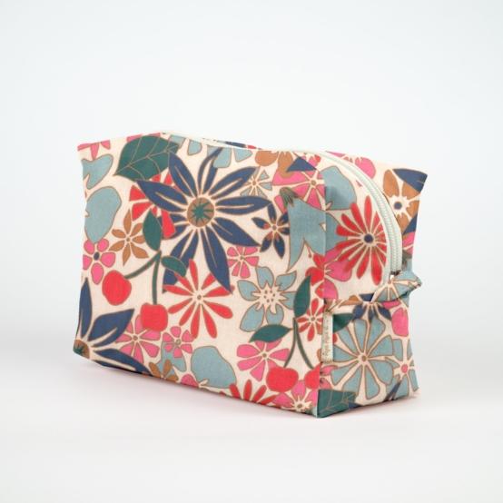 Trousse de toilette rectangle cerise en fleur