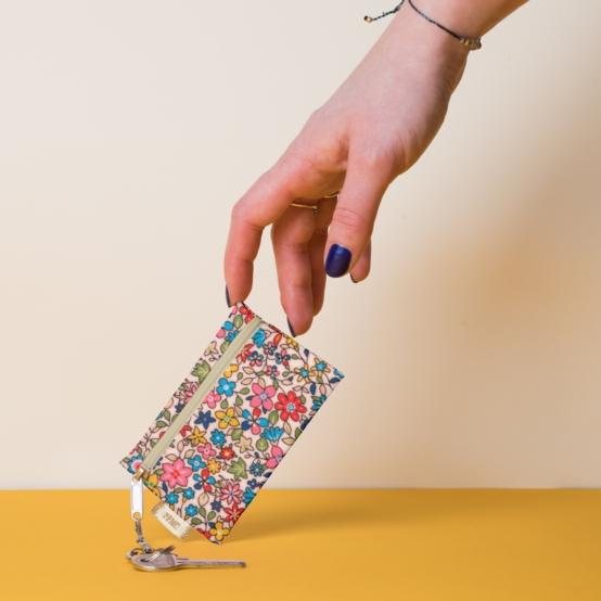 Pochette porte-clés mille et une fleurs