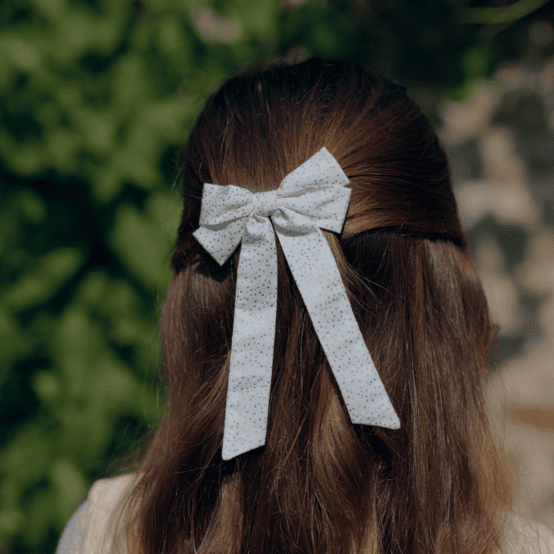 Barrette noeud ruban moyenne  blanc pailleté
