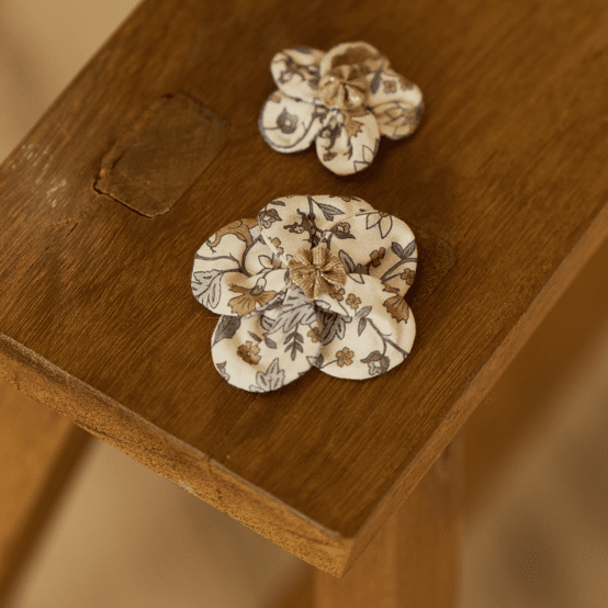 Petite Barrette Pétales de Fleur rêve de jasmin