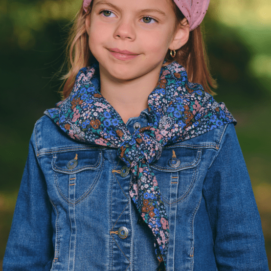 Petit foulard pompon monet lilas