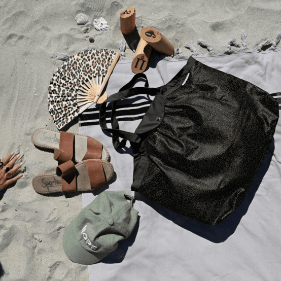 Sac cabas taille moyenne plissé noir pailleté