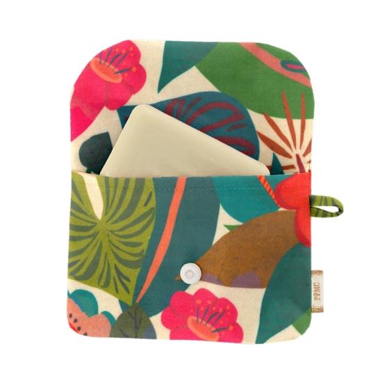 Pochette Savon fleurs des iles