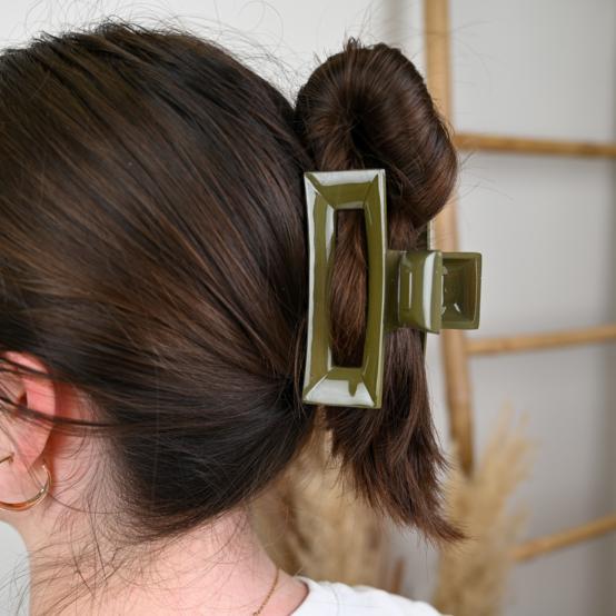 Grande pince rectangle kaki laqué