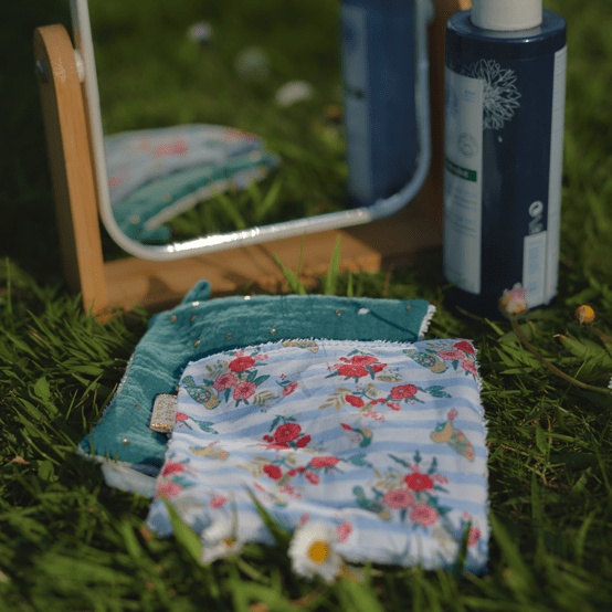 Carré Démaquillant Lavable horizons fleuris