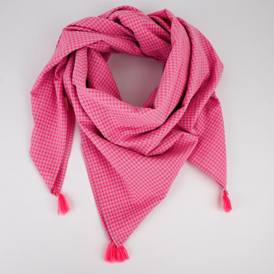 Foulard pompon vichy rose fluo
