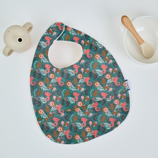 Bavoir tissu plastifié sous l'océan