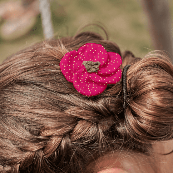 Petite Barrette Pétales de Fleur fuchsia pailleté