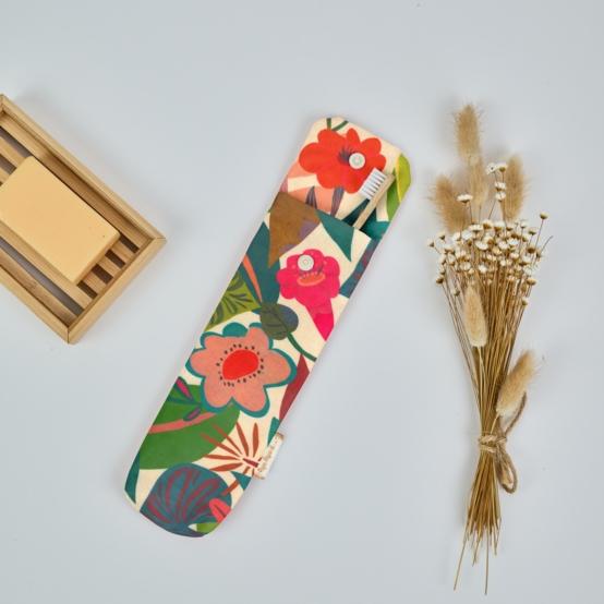 Pochette brosse à dents fleurs des iles