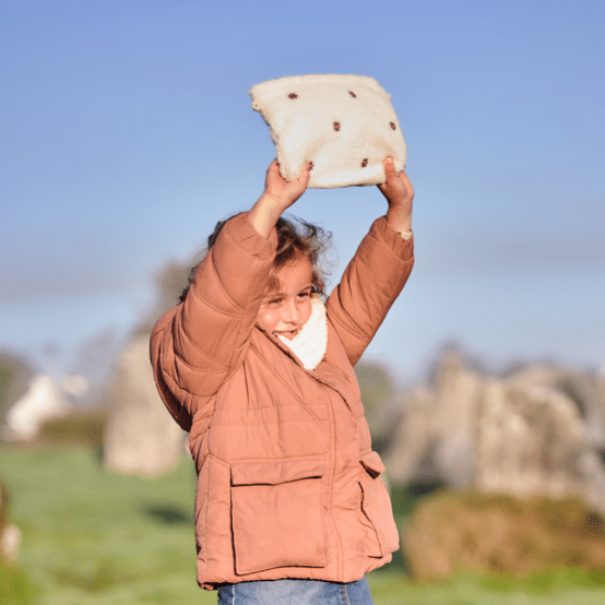 Pochette tissu moumoute ivoire fleurie