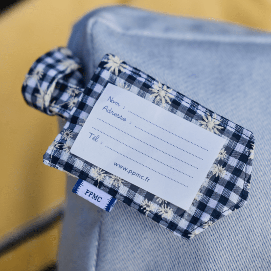 Etiquette bagage vichy brodé marine