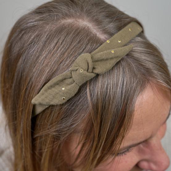 Serre-tête noeud gaze pois or kaki