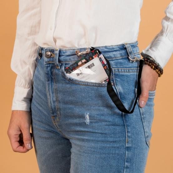 Porte badge casse noisette