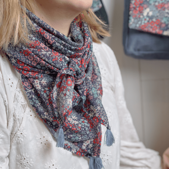 Foulard pompon jardin d'aurore