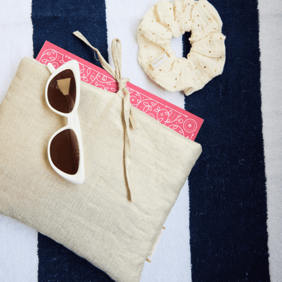 Pochette à livre broché lin doré