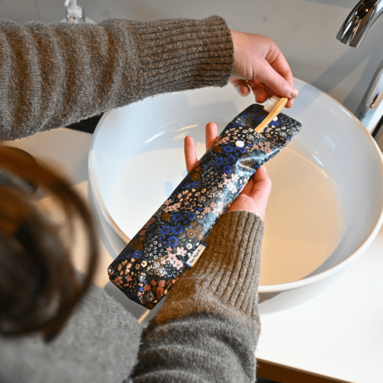 Pochette brosse à dents monet lilas