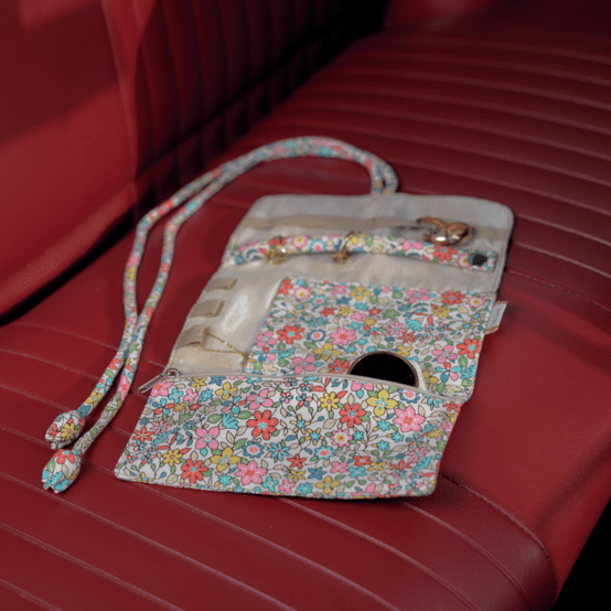 Pochette à bijoux mille et une fleurs