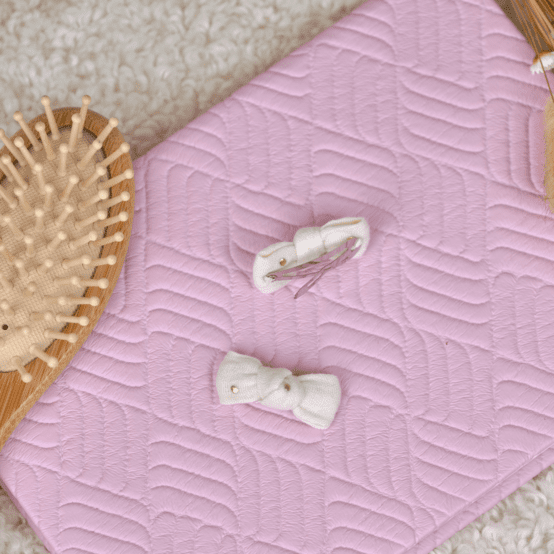 Barrettes clic-clac petits noeuds gaze pois or écru