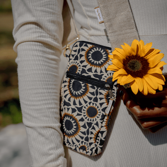 Pochette téléphone matelassée attrape soleil