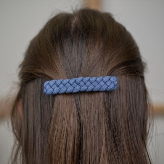 Barrette cheveux tressée jean fin