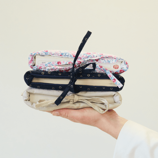 Petite pochette à livre ou liseuse lin doré