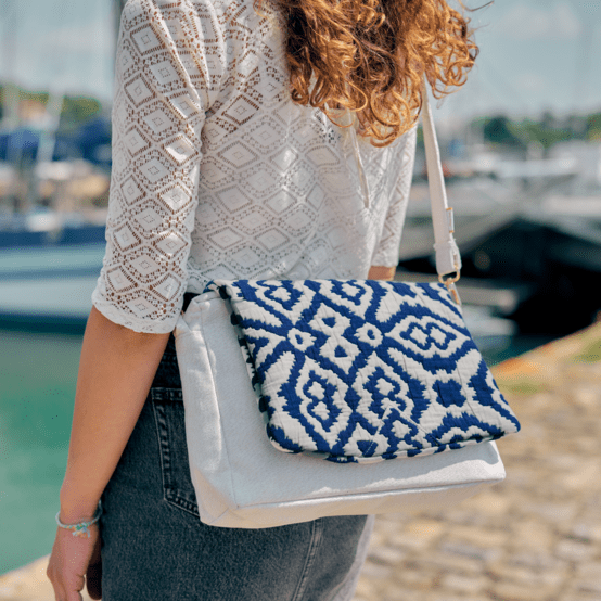 Rabat besace carré grand jacquard bleu