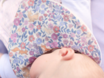 Bavoir bandana comptine enchantée rose