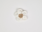 Mini Barrette Pétales de Fleur broderie anglaise étoiles blanches