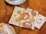 Mini pochette porte-monnaie fleur de thé