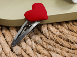 Barrette clic-clac cœur rouge