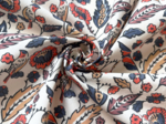 Coupon tissu 1 m plumes d'été