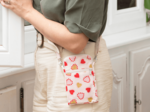 Pochette téléphone matelassée petits coeurs