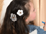 Mini Barrette Pétales de Fleur broderie anglaise blanche
