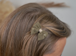 Barrette Mini Noeud Papillon gaze pois or kaki